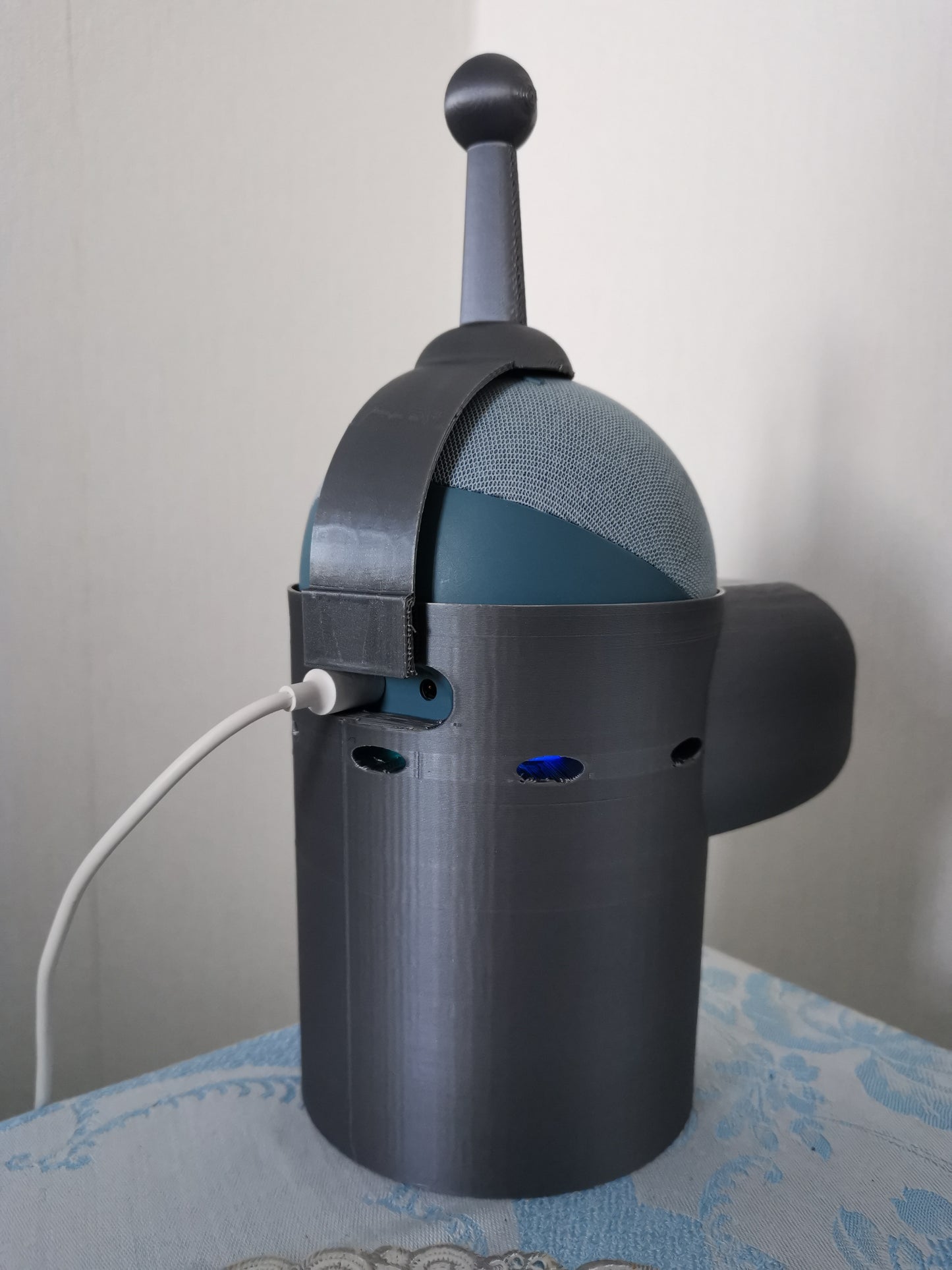 Bender Alexa Echo holder from the back (traditional colours)