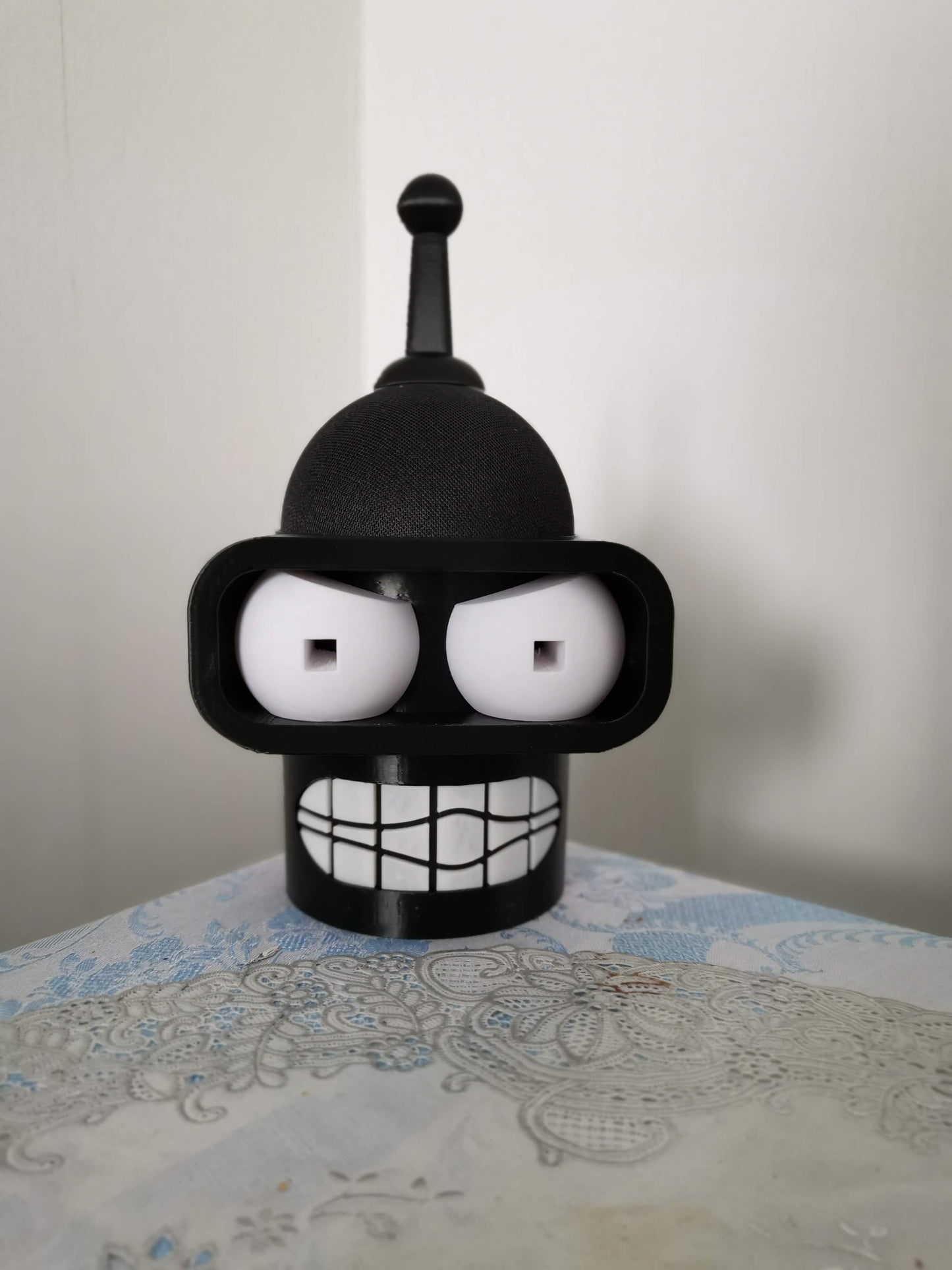 Bender Alexa Echo holder from the front (in black)