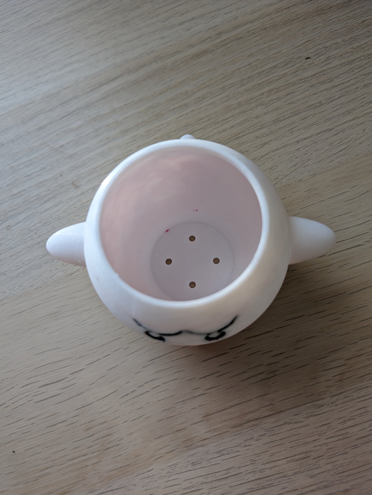Mario Boo planter drainage holes