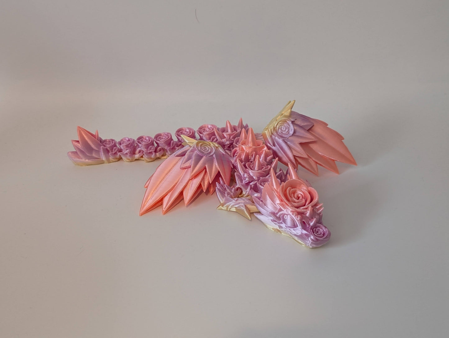 Winged Rose Dragon – Articulated fidget toy in various multi-tone colours