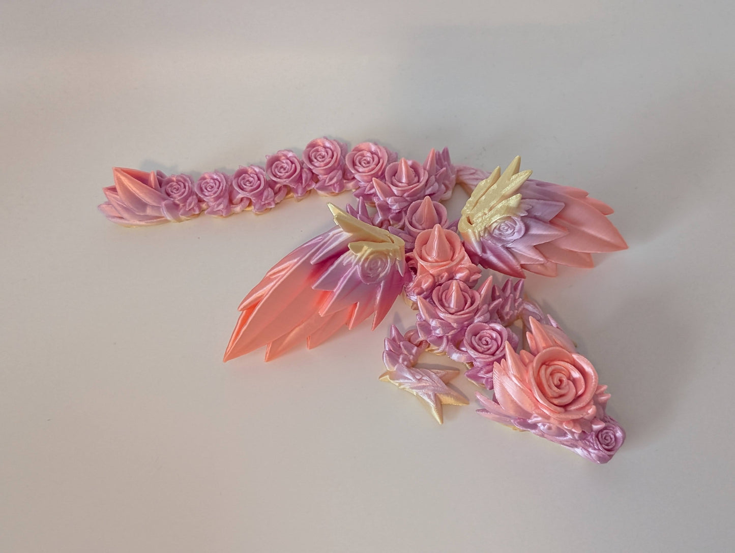Winged Rose Dragon – Articulated fidget toy in various multi-tone colours