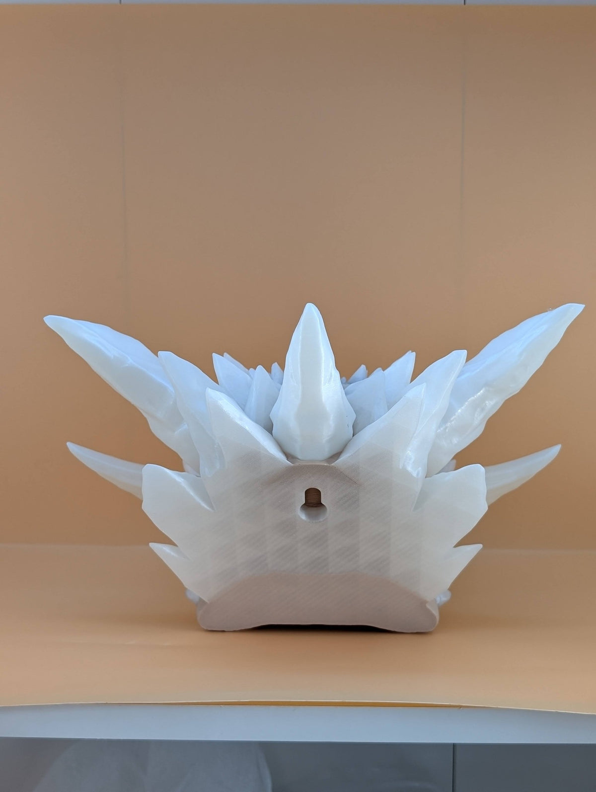 Back plate of the dragon skull with the keyhole wall mount