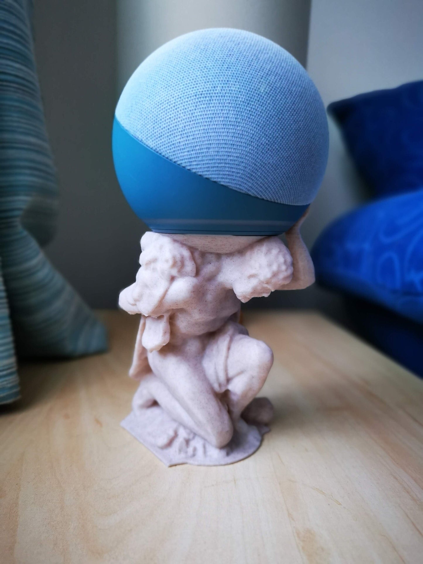 Alexa Echo & Echo Dot 4th/5th gen. stand - Hercules / Atlas statue | Desk mount holder for Amazon echo speaker generation 4/5