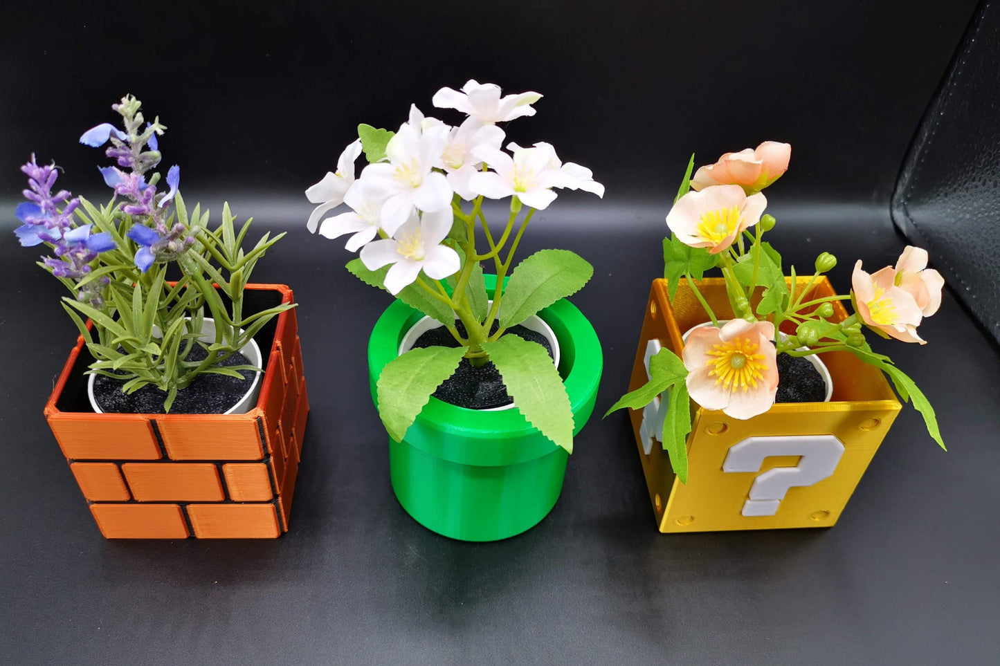 Super Mario planter set - Various sizes! / Super Mario flower plant pot / housewarming gift for new home / Gaming room home decor / desk pot