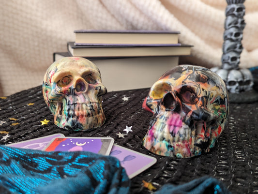 Marbled skull ornaments from 3D printer waste close up