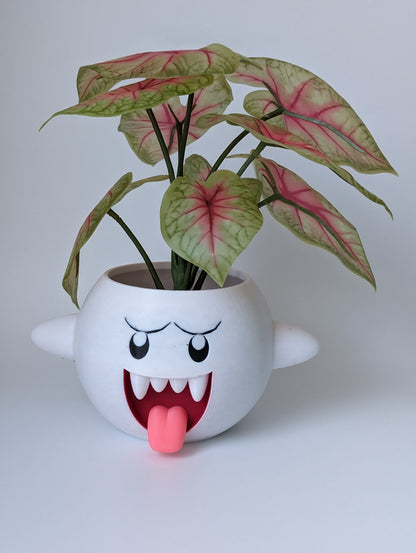 Mario Boo planter from the front close up