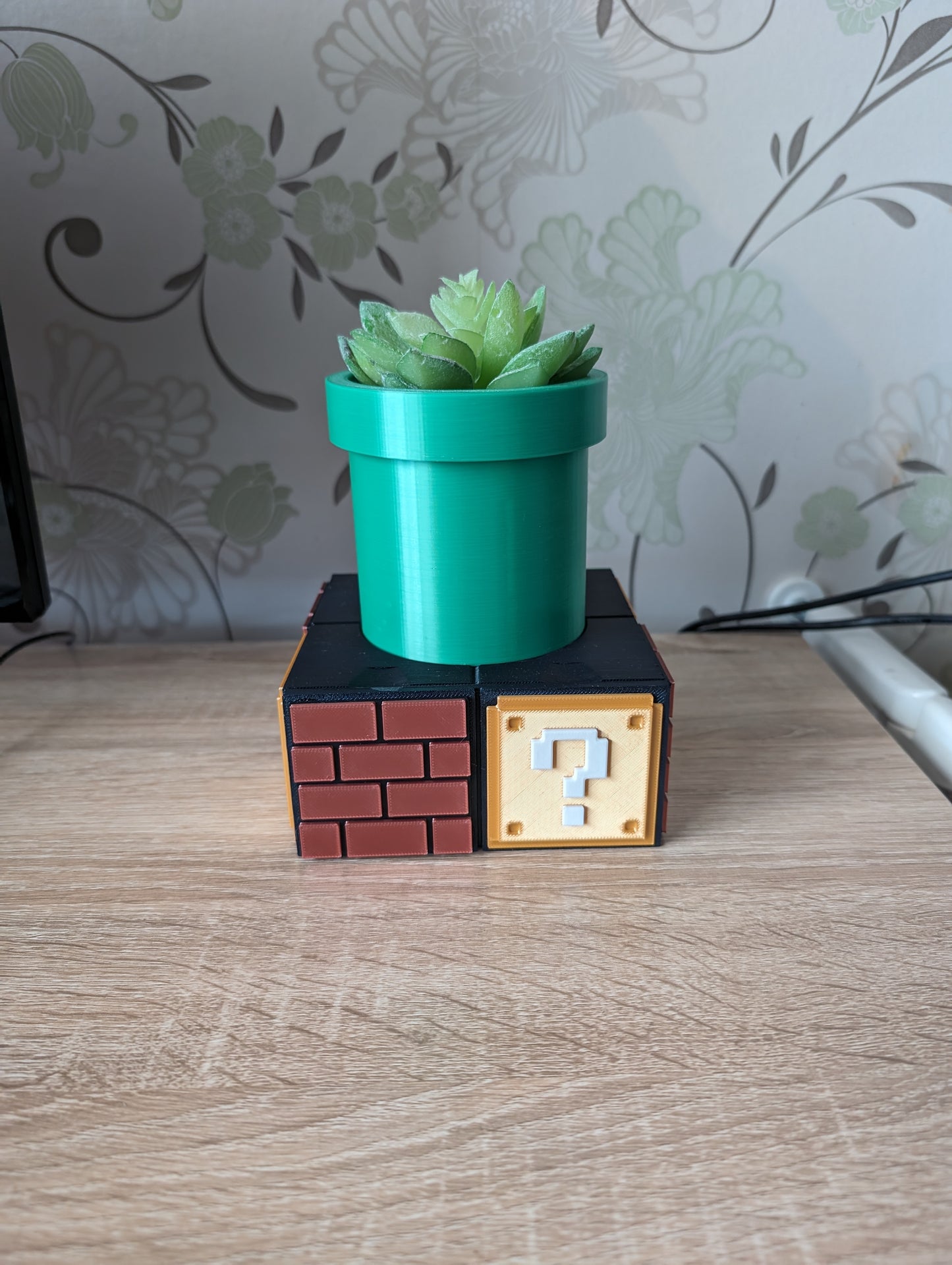 Mario desk organiser from the front