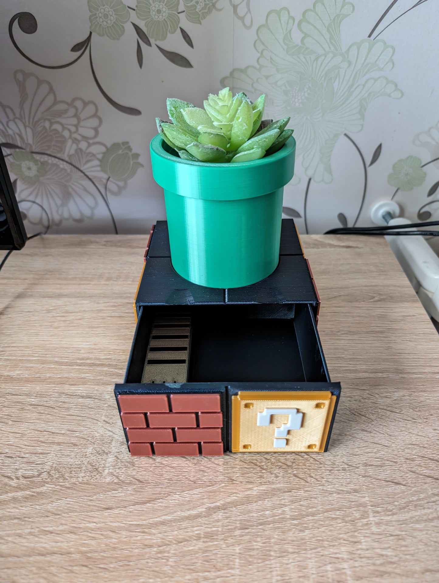 Mario desk organiser with drawers open